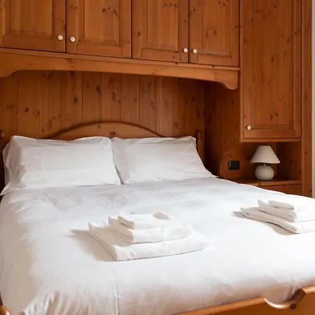 Apartman Funivia 1 *